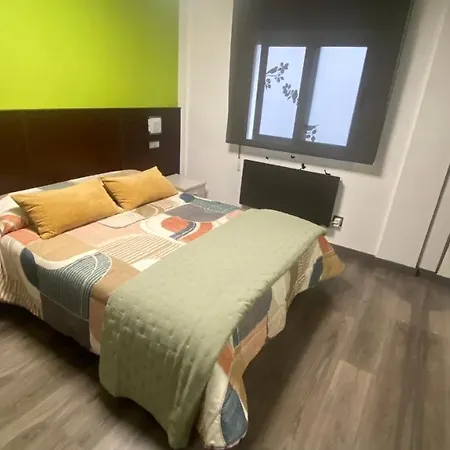 Completo Apartamento Para 2 En El Centro De Apartamento Gijón